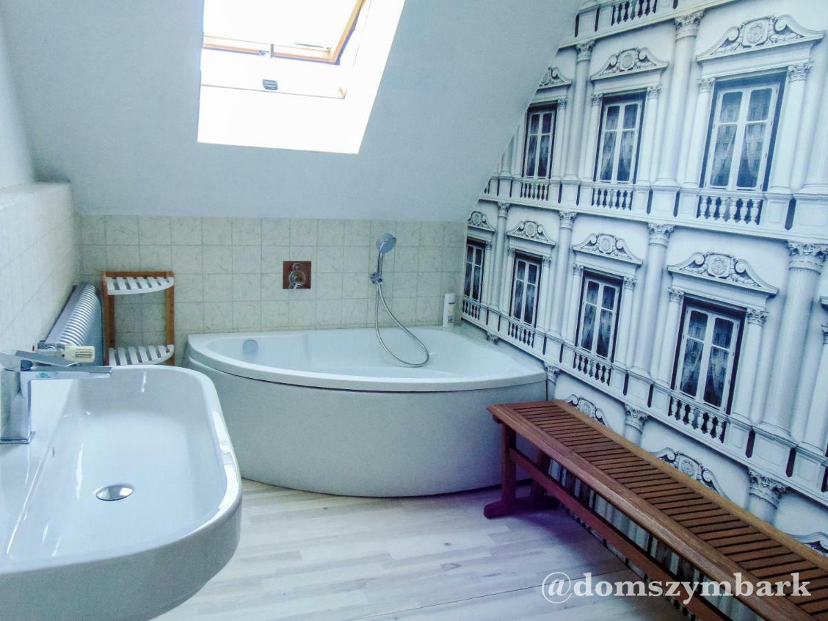 Willa Szymbark - Basen, Sauna, Balia, Jacuzzi, Dom Caloroczny W Szymbarku Exterior foto